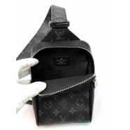 Сумка слинг Louis Vuitton Outdoor